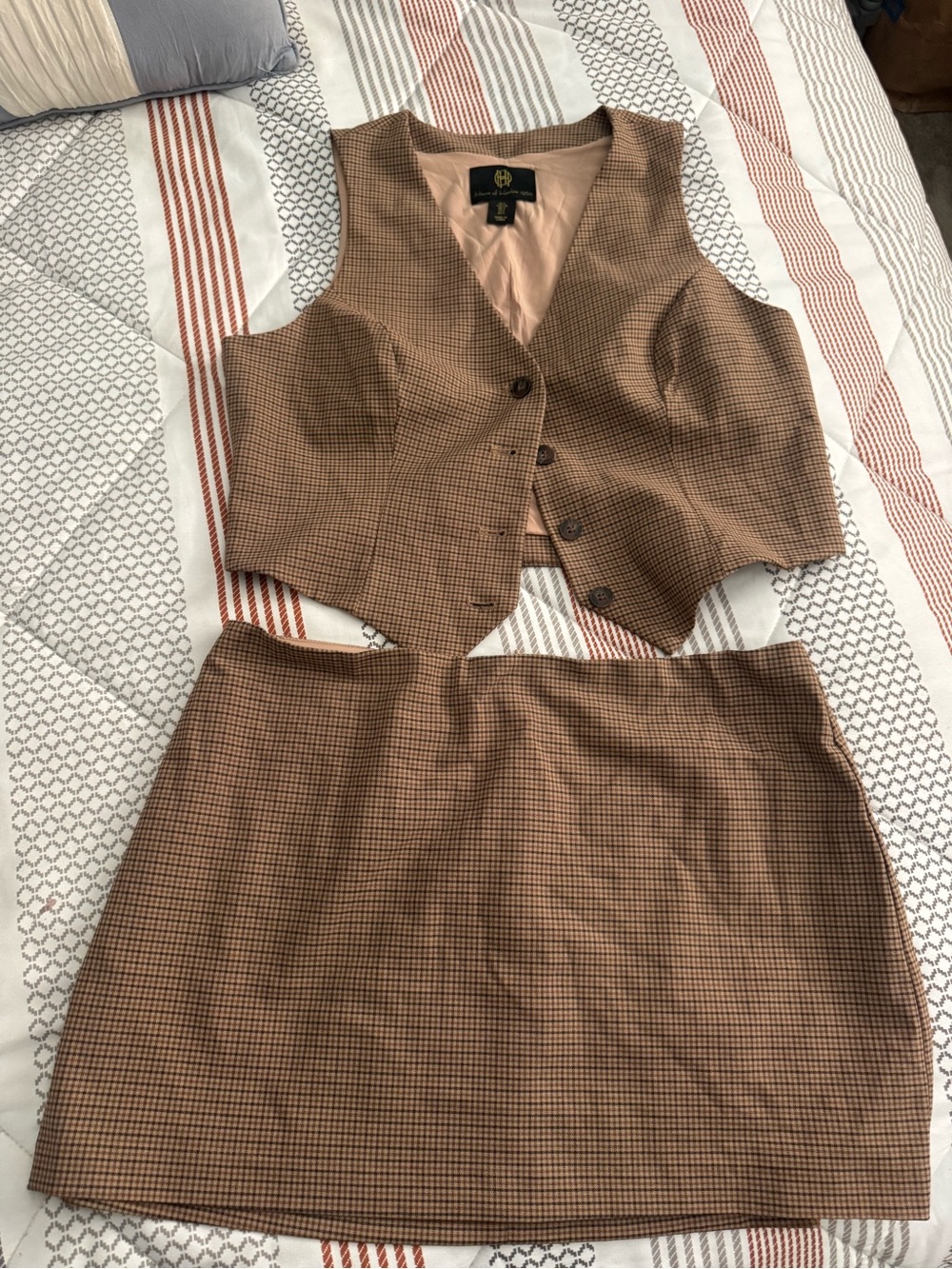 House of Harlow 1960 Tan and Brown Houndstooth Two-Piece Set